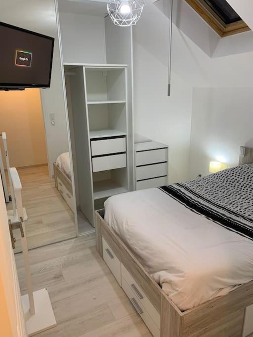 Appartement T3 Proche De Saumur Εξωτερικό φωτογραφία