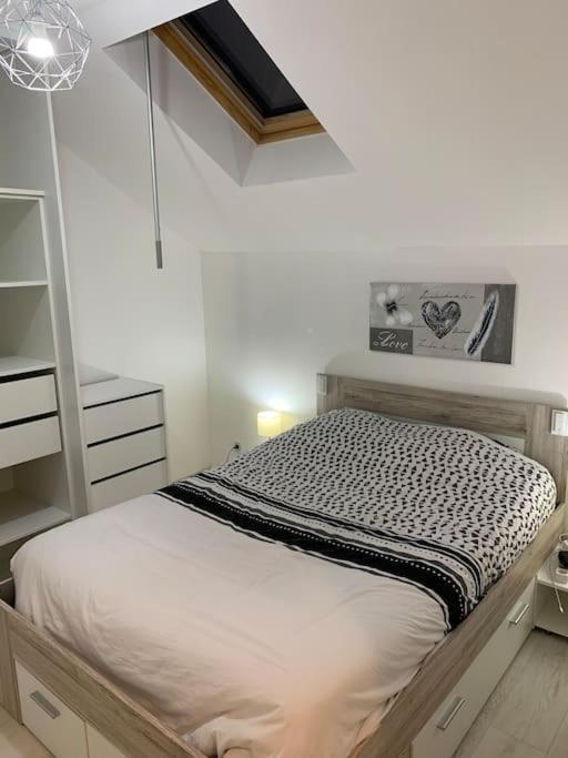 Appartement T3 Proche De Saumur Εξωτερικό φωτογραφία